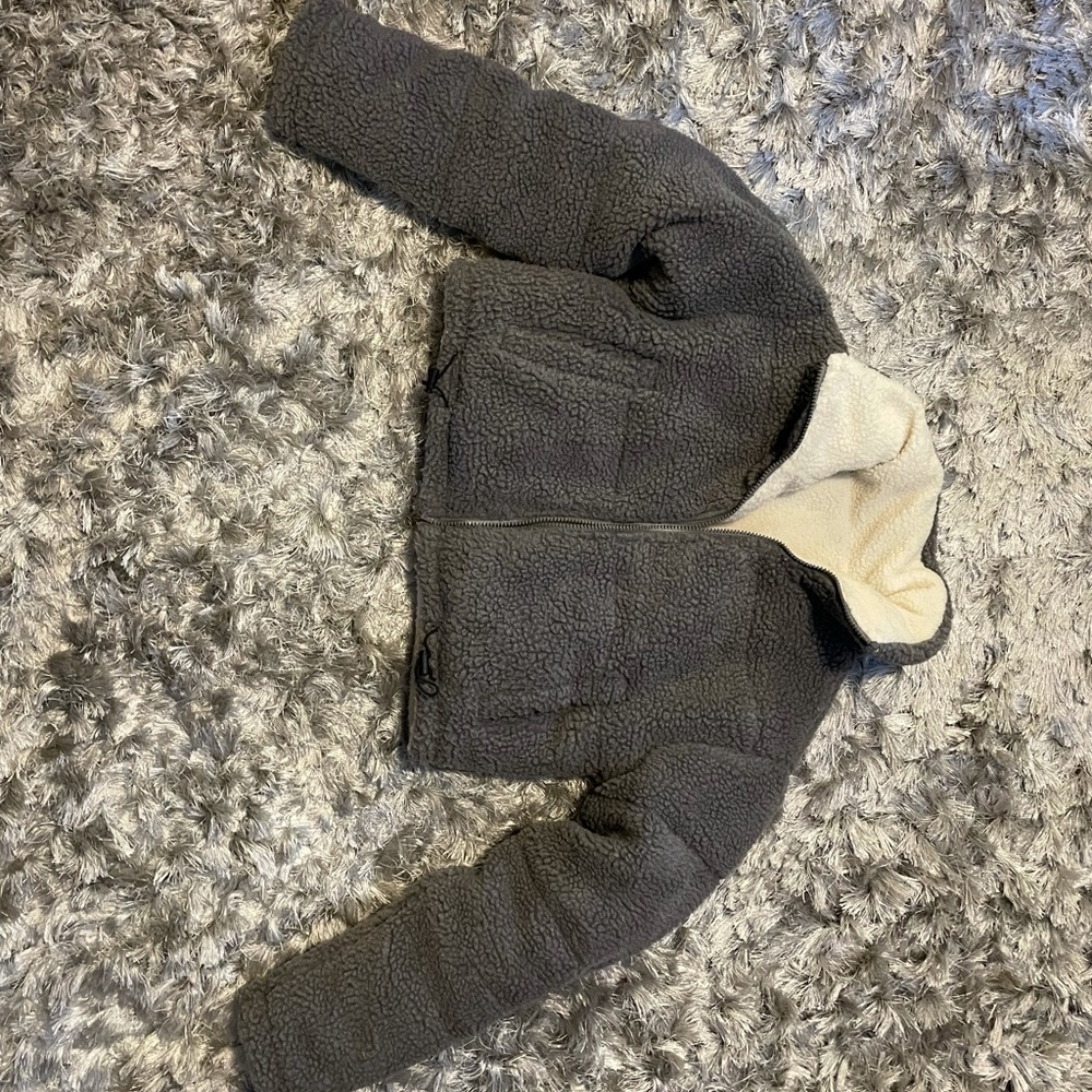 teddy cropped puffer